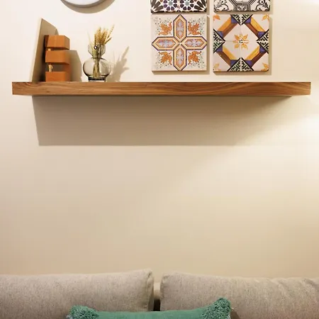 Haven - Downtown By The Metro