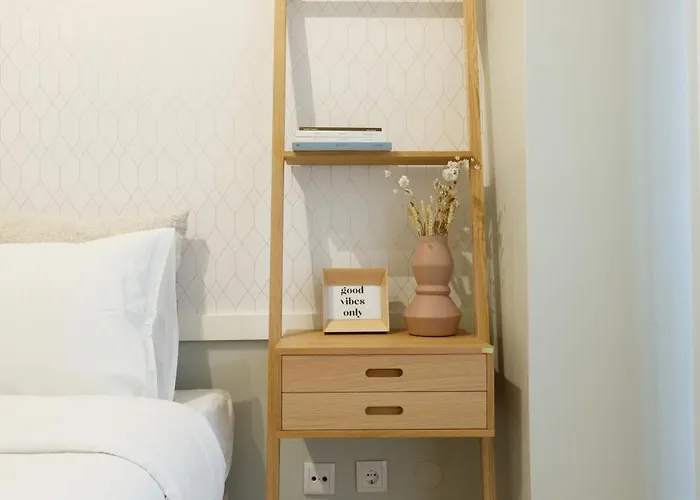 Haven - Downtown By The Metro Apartment Porto