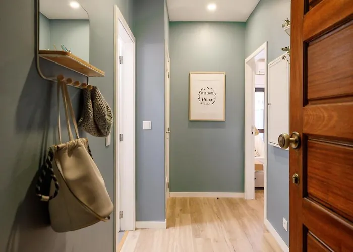 Haven - Downtown By The Metro